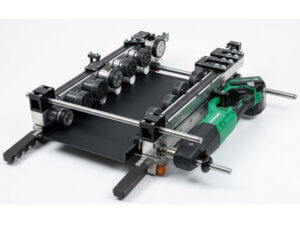 profilovaci-stroj-na-akumulator